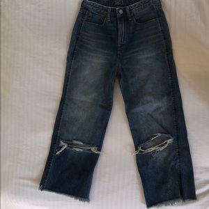 Abercrombie & Fitch high rise crop jeans size 2 26